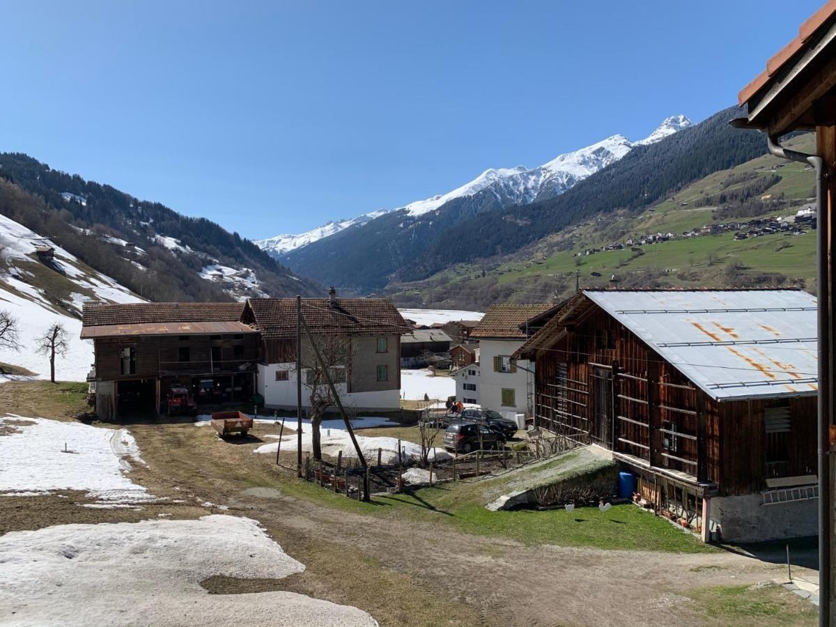 Casa Steilalva - Grosszuegiges Chalet Fuer Erholsamen Familienurlaub Surrein エクステリア 写真